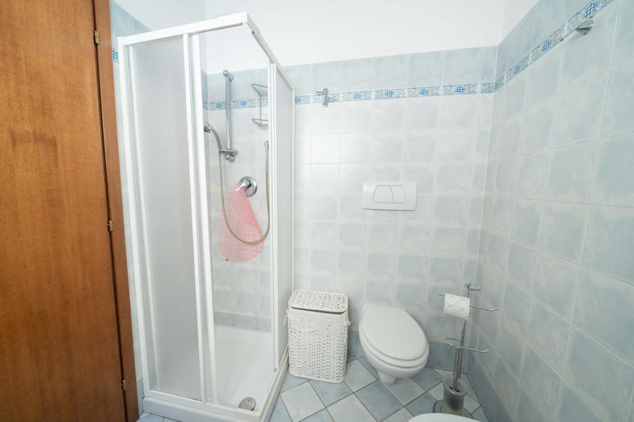 Nel Cuore Della Cittadina Termale Maison M&V Appartement Montecatini Terme Buitenkant foto